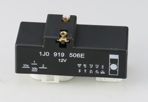 1J0919506E Relais f&uuml;r K&uuml;hlerl&uuml;fter-Steuerger&auml;t f&uuml;r Audi A4 1999 und TT 2000
