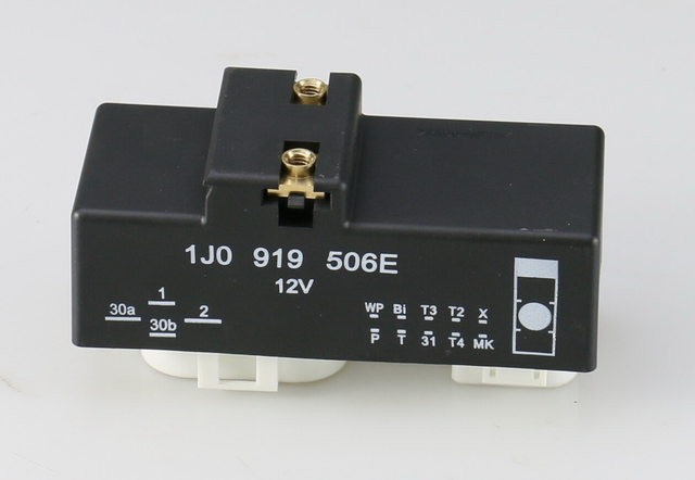 1J0919506E releu unitate control ventilator racire pentru Audi A4 1999 si TT 2000