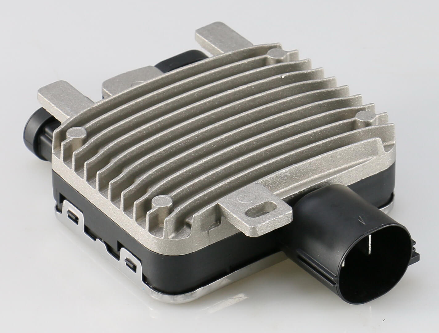 Modul de schimb ventilator de răcire 940004107 pentru vehiculele Ford și Volvo