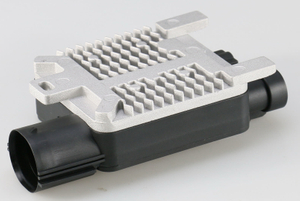 Modulo rel&egrave; di controllo ventola di raffreddamento OEM 6W1Z8B658AB per Ford Focus