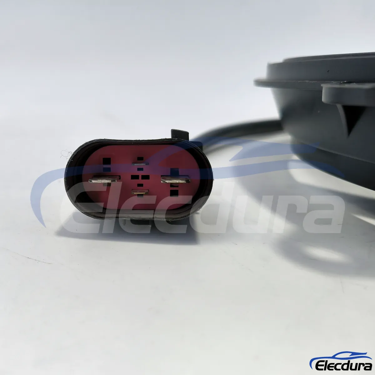 4Z7959455M radi&aacute;tor hűtőventil&aacute;tor csere Audi szervizbe