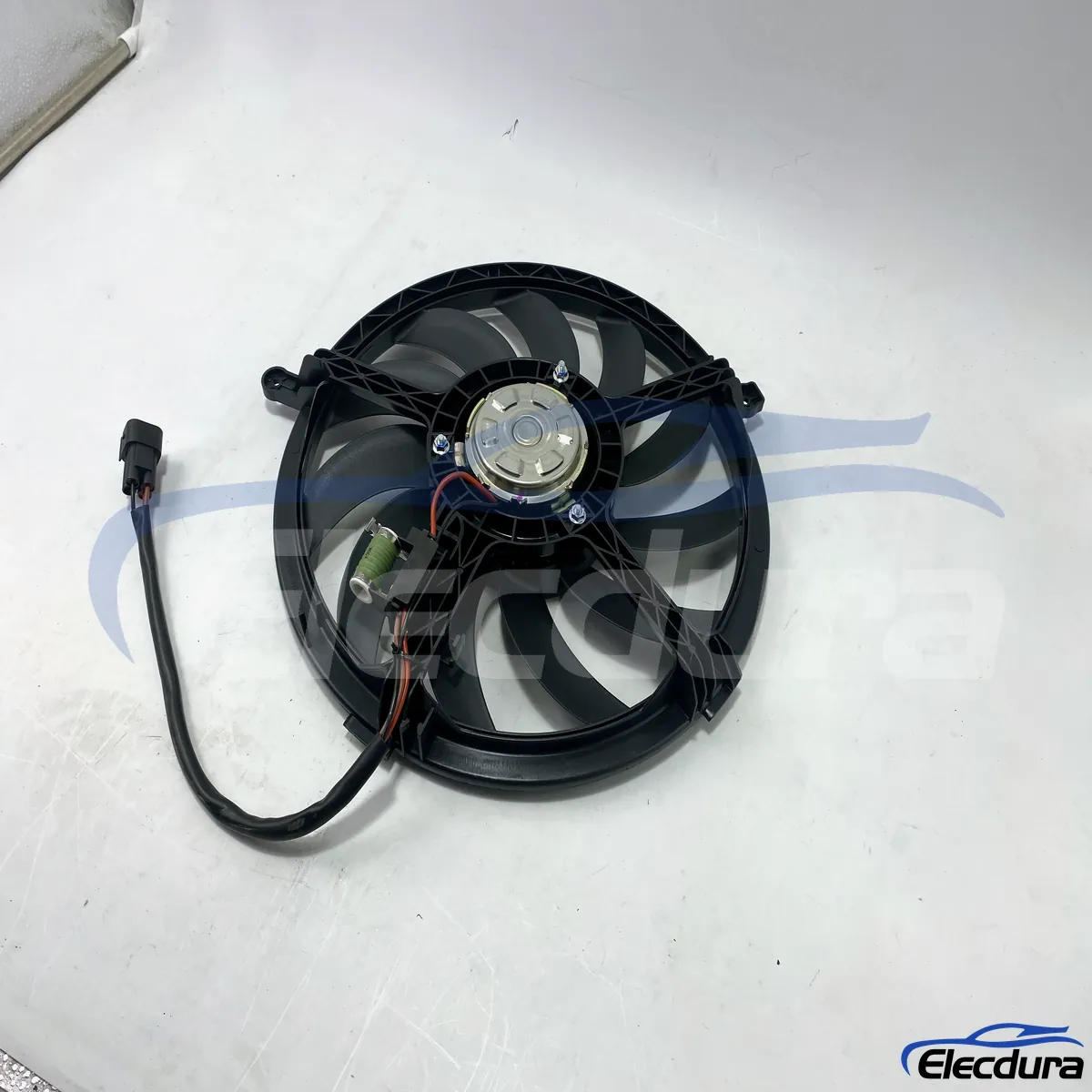 Ensemble de ventilateur de refroidissement du condenseur de climatisation de rechange 17422752632 pour importateurs et grossistes