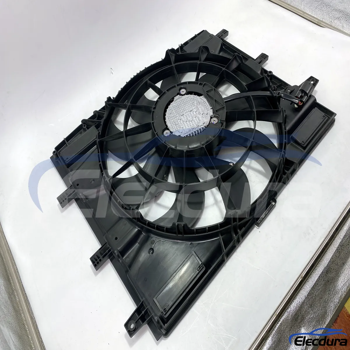 Cadillac XT4 Brushless Συγκρότημα ανεμιστήρα ψυγείου αντικατάσταση 84897503 για διανομείς ανεμιστήρων ψύξης
