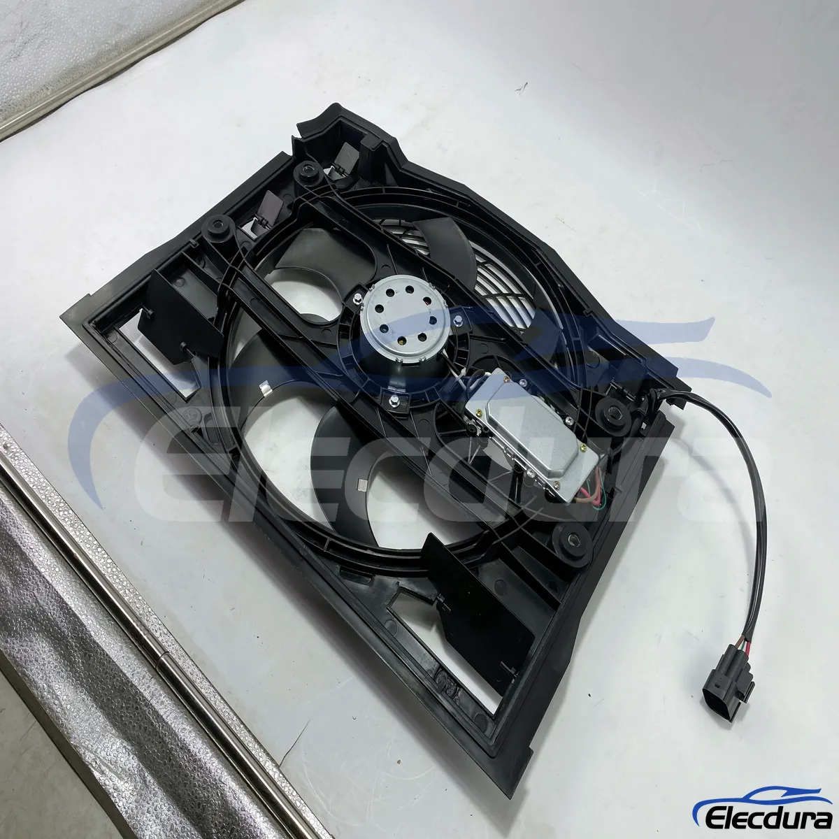 Ensemble de ventilateur de refroidissement de radiateur BMW, remplacement d'origine 64546988913, fourniture de pi&egrave;ces en vrac