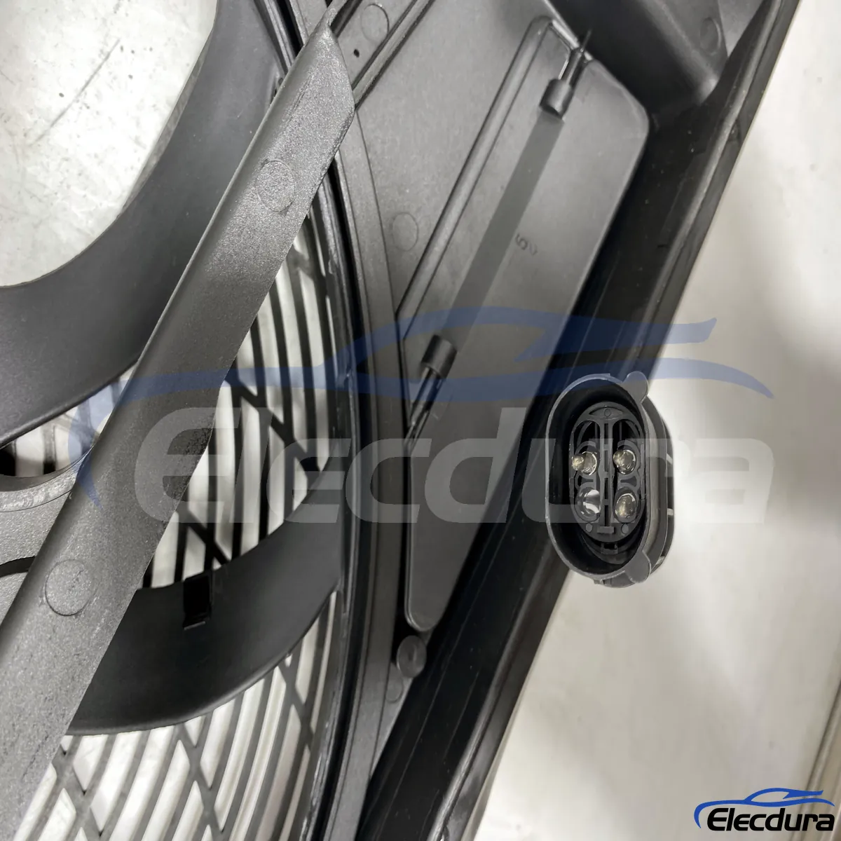 BMW B&oslash;rstel&oslash;s K&oslash;lerventilator komplet OE udskiftning 64506908030 forsyning af bulkdele