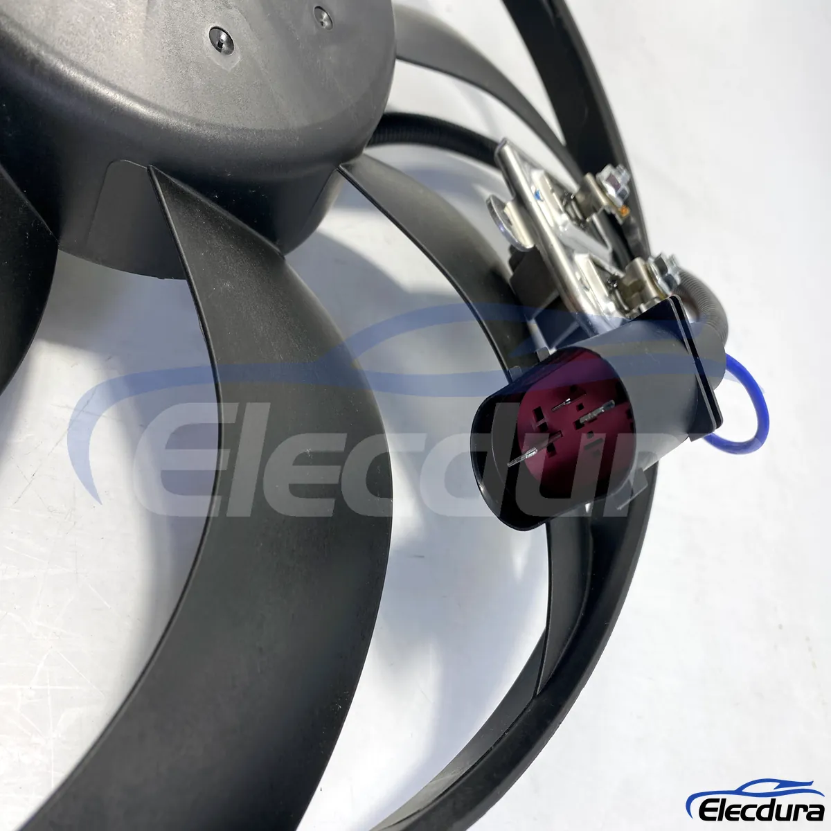 พัดลมระบายความร้อน Volkswagen พร้อม OE 6QD959455D สำหรับโปรแกรมการเปลี่ยนชิ้นส่วนระดับมืออาชีพ