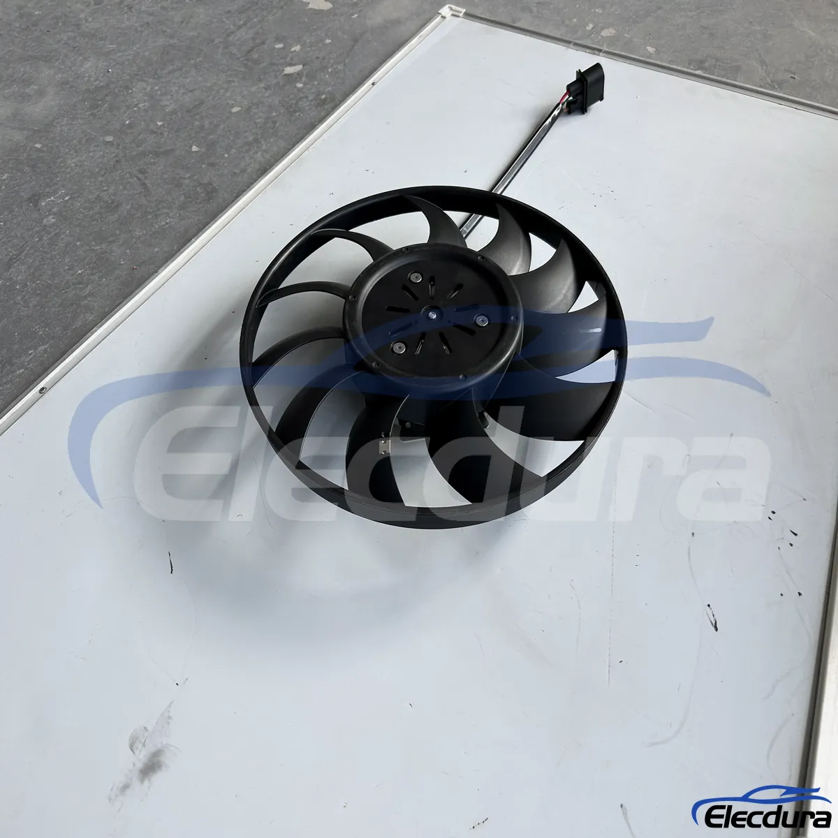 Reemplazo del ventilador de refrigeraci&oacute;n del radiador 4H0959455AG para talleres de reparaci&oacute;n Audi
