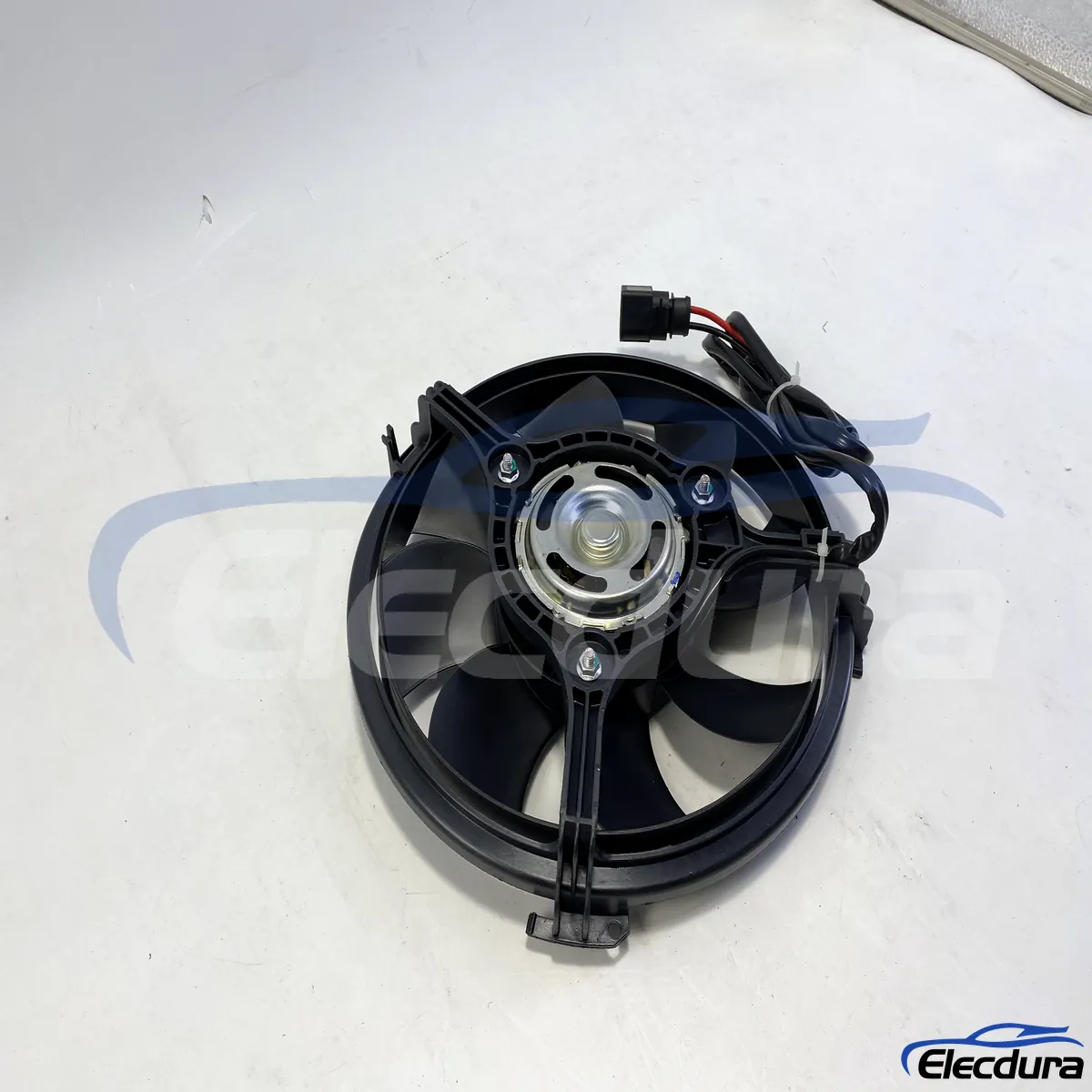 Gruppo ventola di raffreddamento del radiatore aftermarket 8D0959455D per importatori e grossisti