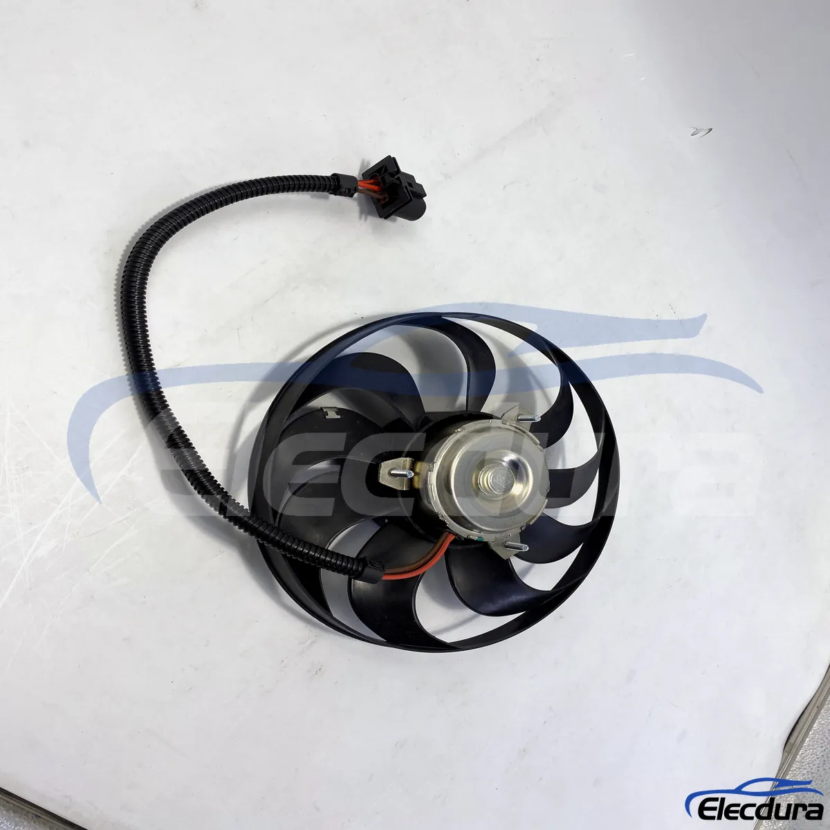 6QD959455C N&aacute;hradn&iacute; ventil&aacute;tor chladiče Volkswagen pro dovozce a distributory