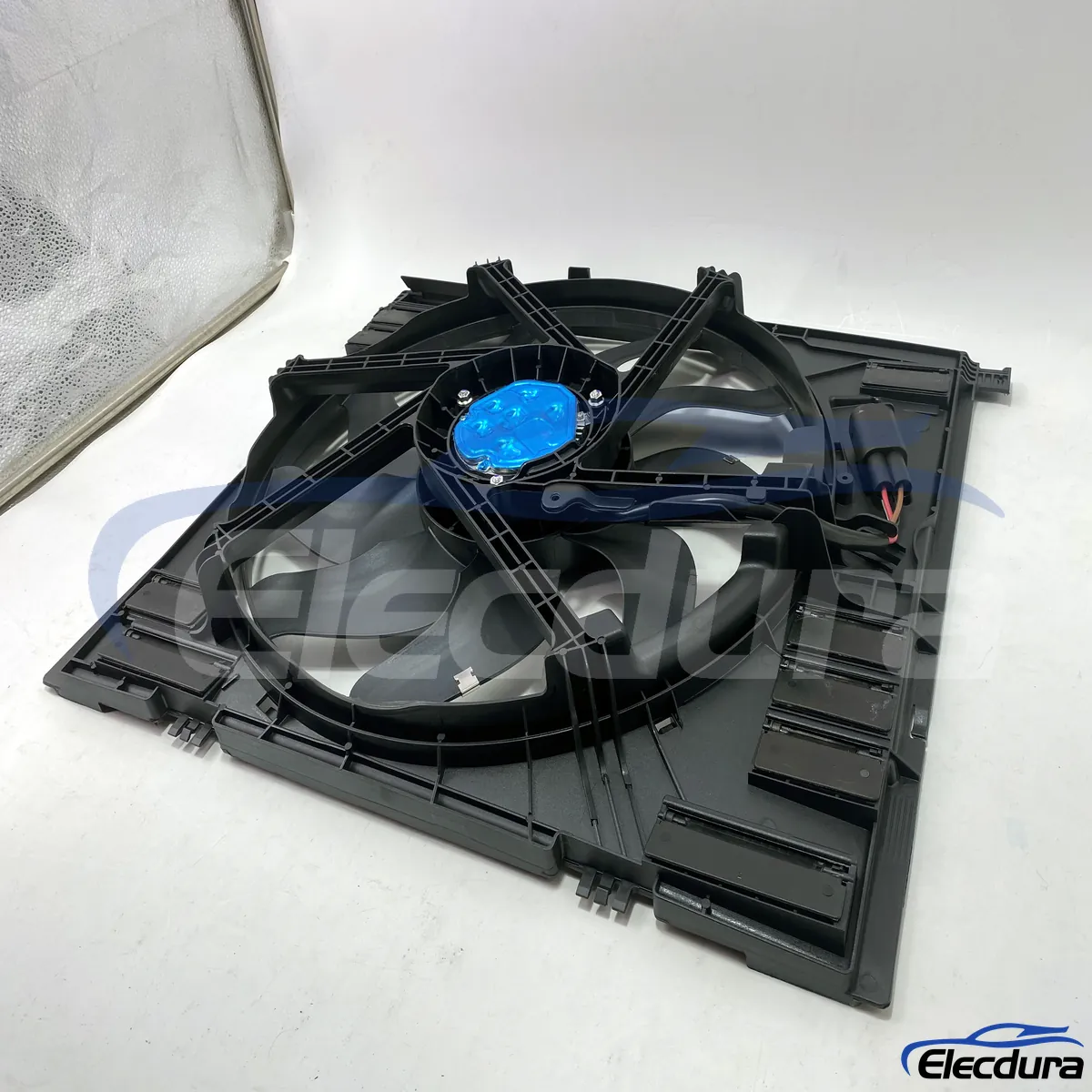 Aftermarket bezkomut&aacute;torov&aacute; sestava chladic&iacute;ho ventil&aacute;toru chladiče 17118666815 pro dovozce a velkoobchodn&iacute;ky